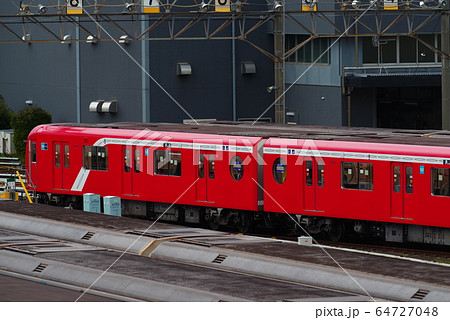 東京メトロ中野車両基地の風景 東京メトロ中野車両基地の風景 64727048