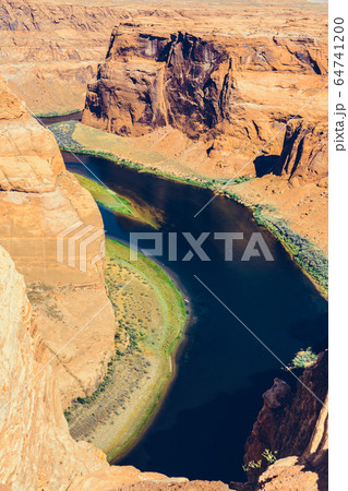 Horseshoe Bend on Colorado River in Glen Canyon, Horseshoe Bend on Colorado River in Glen Canyon, 64741200