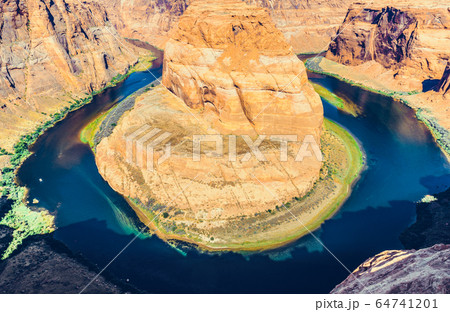 Horseshoe Bend on Colorado River in Glen Canyon, Horseshoe Bend on Colorado River in Glen Canyon, 64741201