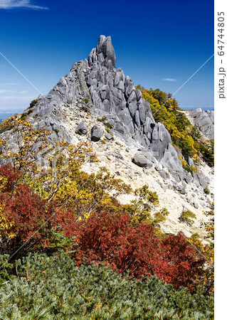 秋の鳳凰三山・地蔵岳 64744805