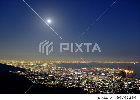 摩耶山からの夜景 64745264