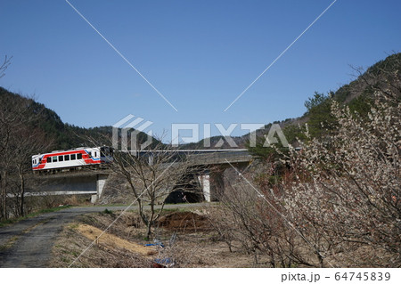 三陸鉄道リアス線 64745839