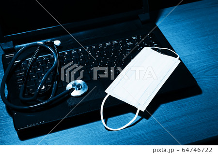 ノートPC、マスクなど ノートPC、マスクなど 64746722