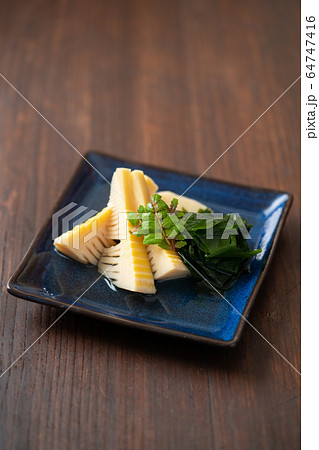 若竹煮（筍とわかめの煮物） 64747416