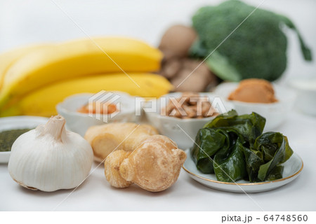 免疫力をアップさせる食材 64748560