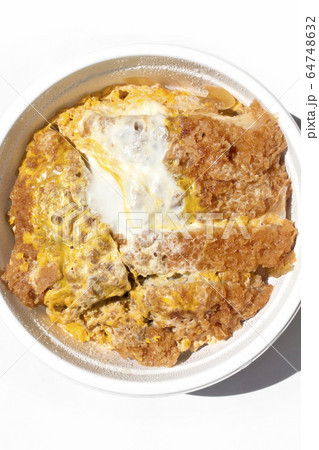 カツ丼　かつ丼 64748632