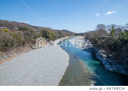 折原橋からの景観 荒川　埼玉県寄居町　 64749524