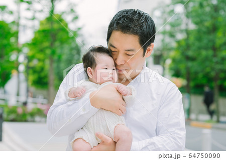赤ちゃんとパパ 赤ちゃんとパパ 64750090