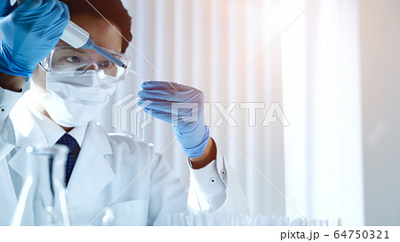 科学者　実験 64750321