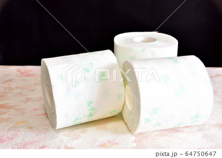 トイレットペーパー 64750647