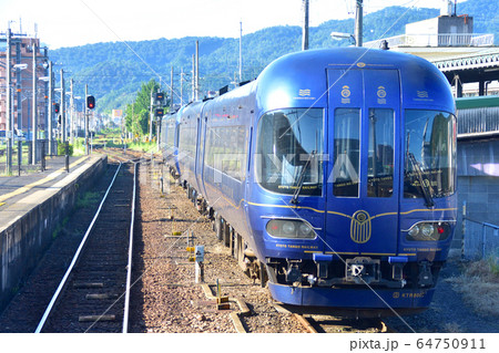 京都丹後鉄道宮舞線の車窓風景と沿線風景 64750911