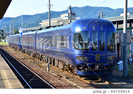 京都丹後鉄道宮舞線の車窓風景と沿線風景 64750914