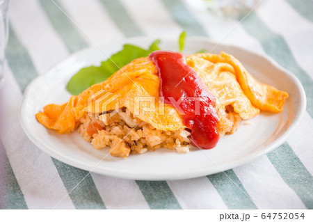 オムライス 64752054