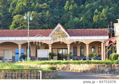 小浜線の車窓と沿線の風景 64752076