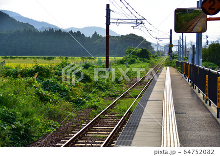 小浜線の車窓と沿線の風景 小浜線の車窓と沿線の風景 64752082