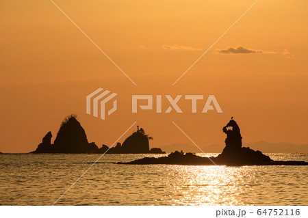 静岡西伊豆_大田子海岸の夕陽 静岡西伊豆_大田子海岸の夕陽 64752116