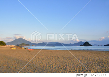 若狭和田海水浴場の風景 若狭和田海水浴場の風景 64752533