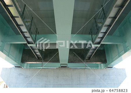 高架裏キャットウォーク 高架裏キャットウォーク 64758823