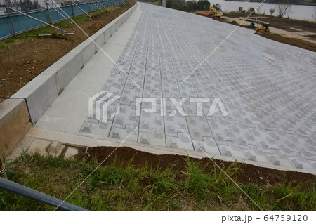 河川護岸工事 64759120