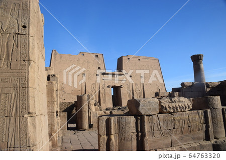 エジプト エドフのホルス神殿の写真素材