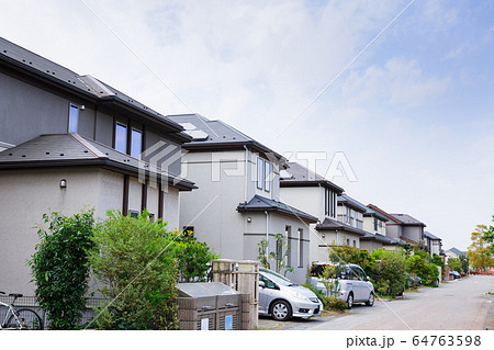 新興住宅　一戸建 64763598