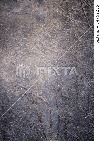 自然の神秘　ダイヤモンドダストの煌き 64769265