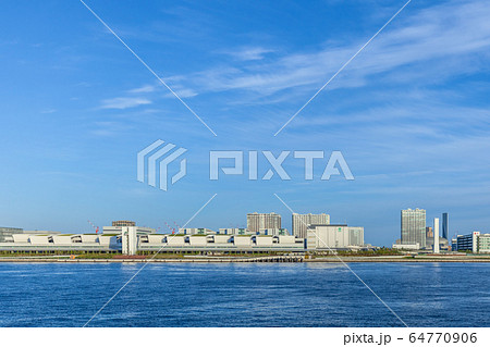晴海埠頭より望むウォーターフロント 晴海埠頭より望むウォーターフロント 64770906