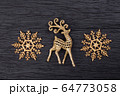 Golden toy figurine Christmas deer and golden 64773058