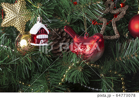 Retro decoration red balls and red bird 64773078