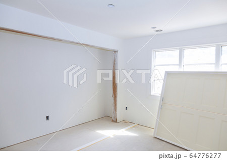 Waiting interior doors for preparation remodeling Waiting interior doors for preparation remodeling 64776277