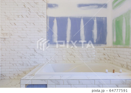 Renovation construction laying floor and wall tile 64777591