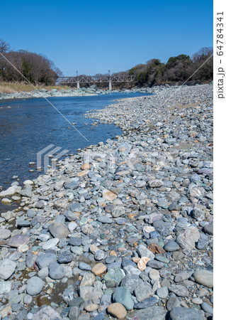 荒川　玉淀河原　埼玉県寄居町　 64784341