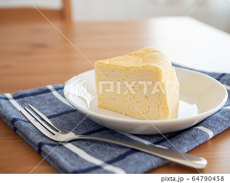 スフレチーズケーキ スフレチーズケーキ 64790458