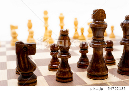 チェス 64792185