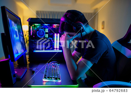 asian gamer has eyes pain asian gamer has eyes pain 64792683