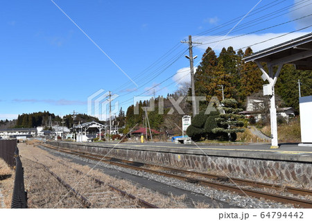 小野新町駅・線路（郡山方面）（福島県・磐越東線） 64794442