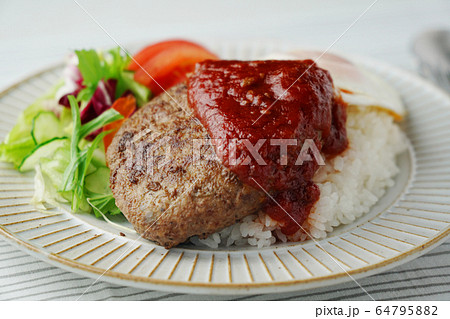 ロコモコ 64795882