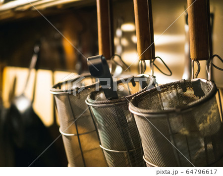 飲食店　キッチン 64796617