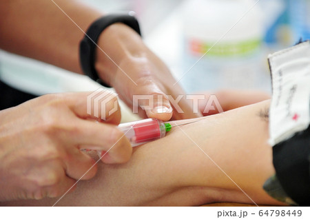 血液 検査 被 64798449