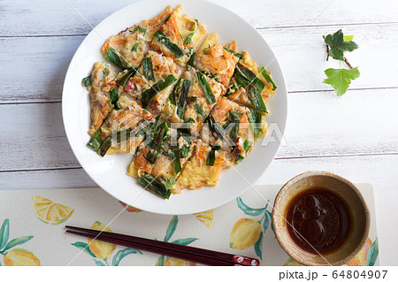 チヂミ　韓国料理　海鮮 64804907