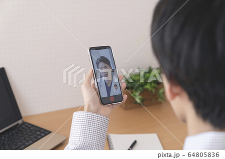 オンライン診療イメージ オンライン診療イメージ 64805836