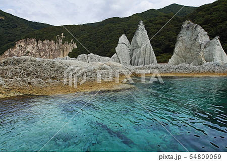 青森県/  仏ヶ浦 仏ヶ浦港 桟橋付近 64809069