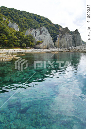 青森県/ 仏ヶ浦 仏ヶ浦港・桟橋付近 青森県/ 仏ヶ浦 仏ヶ浦港・桟橋付近 64809082