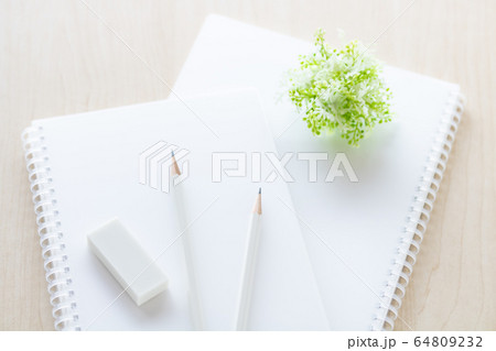 ノート 鉛筆 消しゴム ノート 鉛筆 消しゴム 64809232