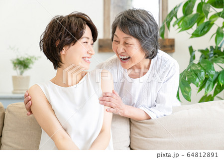 女性 ビューティーイメージ 女性 ビューティーイメージ 64812891