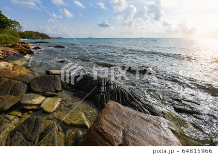 Amazing tropical beach rocky coast / sea ocean 64815966