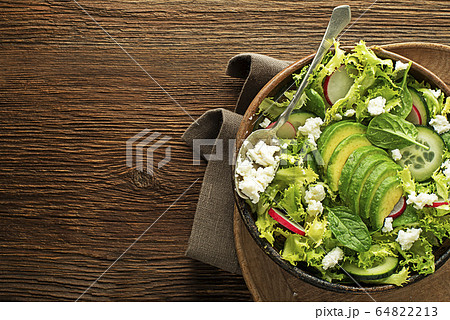 Green salad avocado 64822213