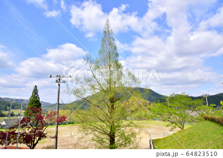 旧玖珠町立北山田中学校　2019年3月31日閉校　大分県玖珠町戸畑6498-1　 64823510