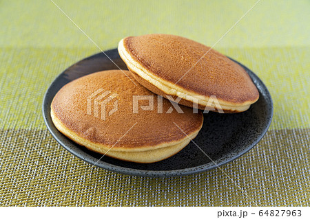 どら焼き 64827963