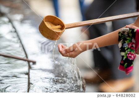 日本の 水 スコップ 64828002
